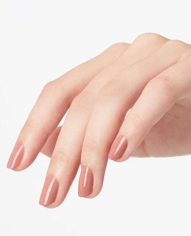 OPI BAREFOOD IN BARCELONA