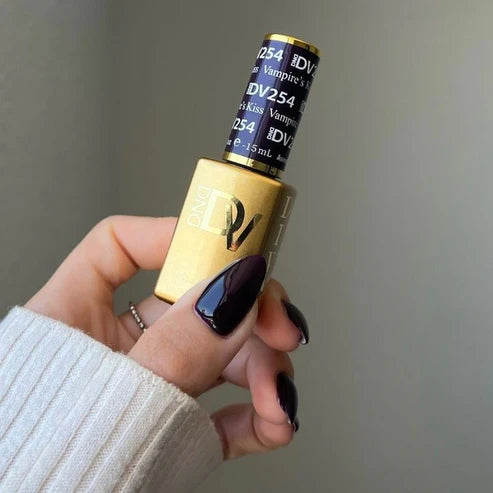 VAMPIRE´S KISS #254